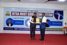 moot court
